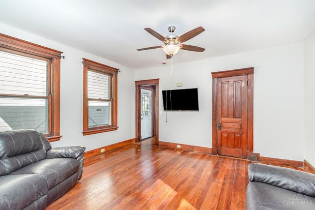 3013 Marshall Avenue, Cincinnati, OH 45220