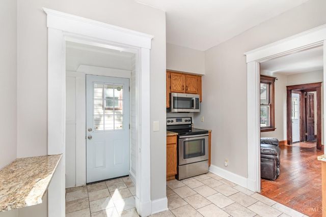 3013 Marshall Avenue, Cincinnati, OH 45220