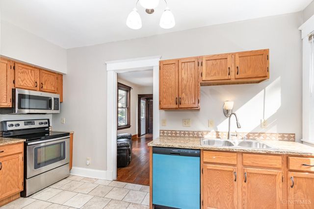 3013 Marshall Avenue, Cincinnati, OH 45220