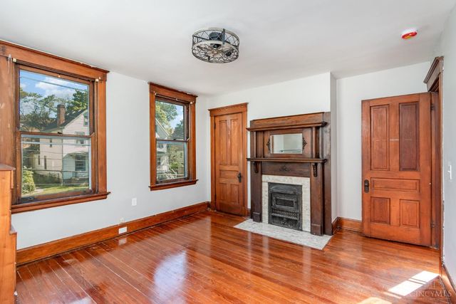 3013 Marshall Avenue, Cincinnati, OH 45220