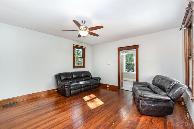 3013 Marshall Avenue, Cincinnati, OH 45220