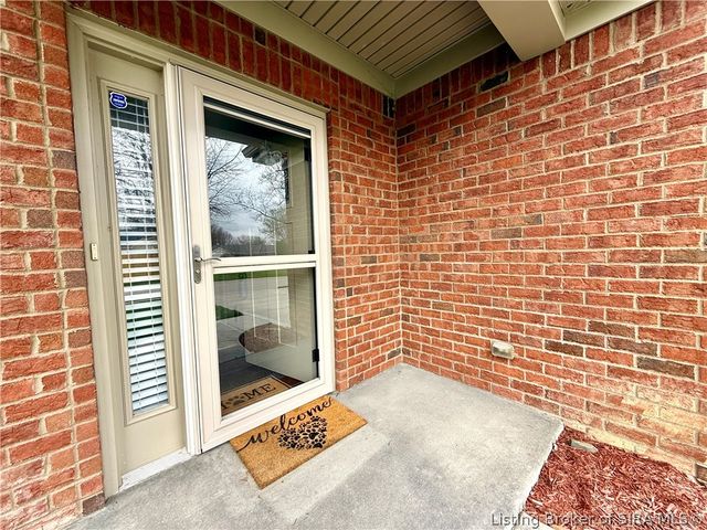 1016 Hadley Drive, Jeffersonville, IN 47130