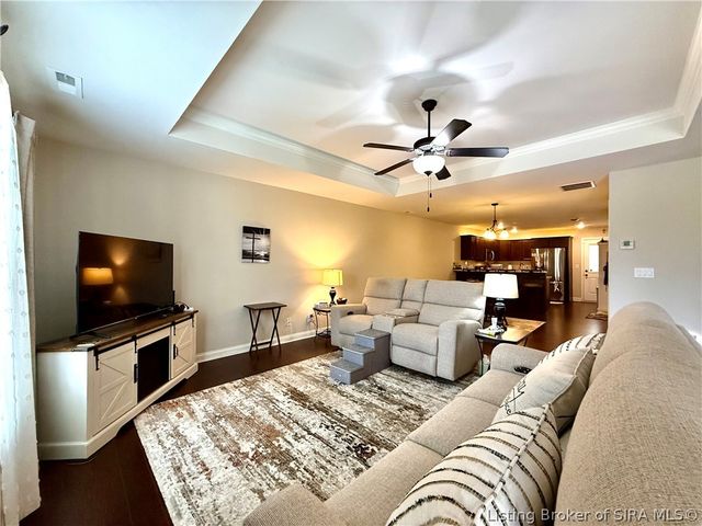 1016 Hadley Drive, Jeffersonville, IN 47130