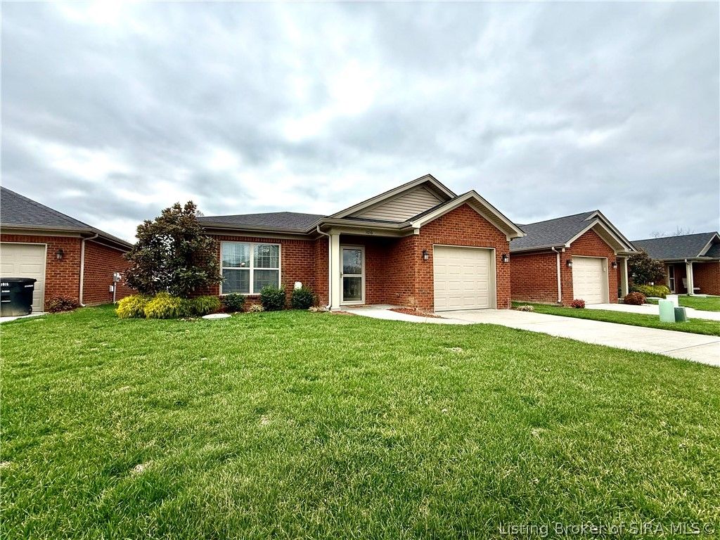 1016 Hadley Drive, Jeffersonville, IN 47130