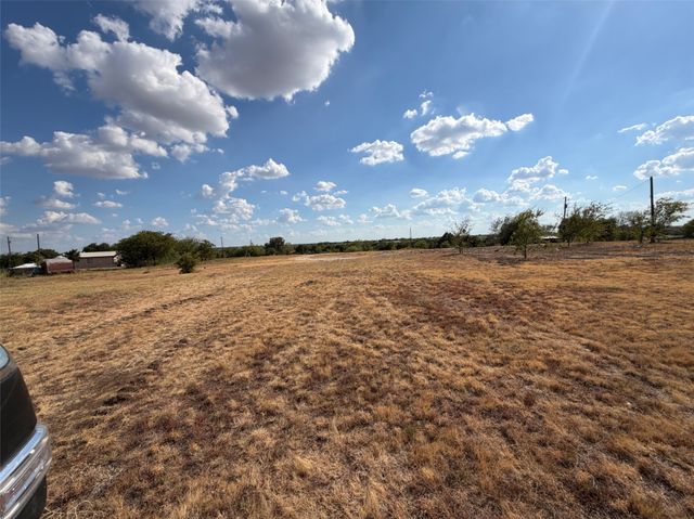 4708 Blackburn Avenue, Joshua, TX 76058