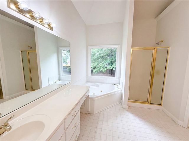 909 Mendenhall Way, Grayson, GA 30017