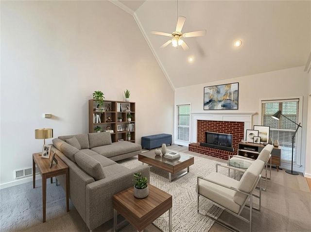 909 Mendenhall Way, Grayson, GA 30017