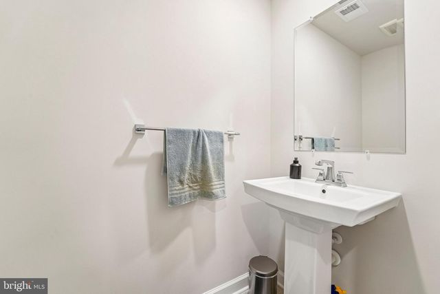 1719 MILL BRANCH DR, Laurel, MD 20708
