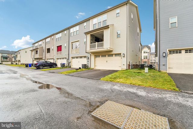 1719 MILL BRANCH DR, Laurel, MD 20708