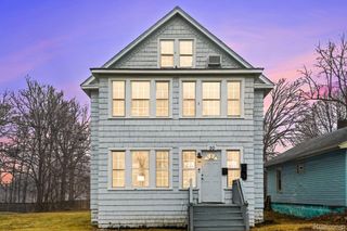 20 Frank Street, Pontiac, MI 48342