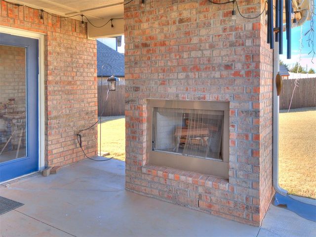 19125 Grove Parkway, Edmond, OK 73012