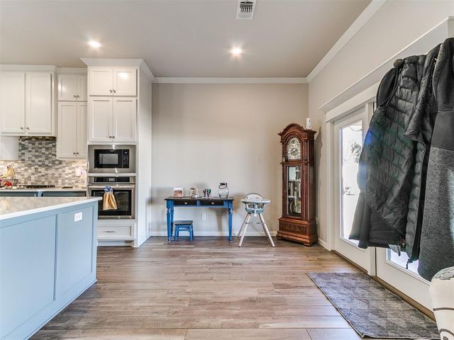 19125 Grove Parkway, Edmond, OK 73012