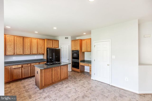 12075 SERENITY PL, Nokesville, VA 20181