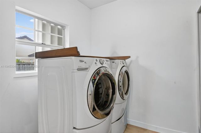 12200 SW 100th St, Miami, FL 33186