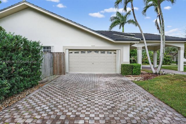 12200 SW 100th St, Miami, FL 33186