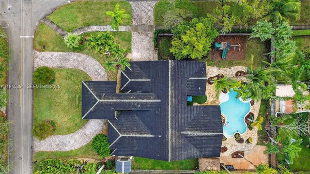 12200 SW 100th St, Miami, FL 33186