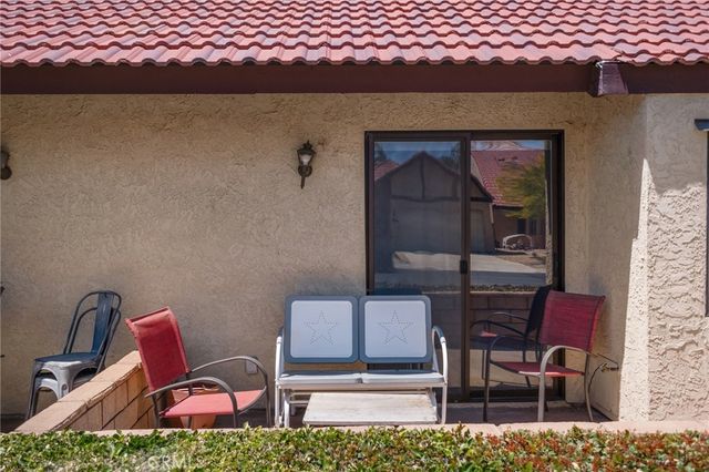 11734 Cottonwood, Apple Valley, CA 92308