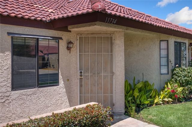 11734 Cottonwood, Apple Valley, CA 92308