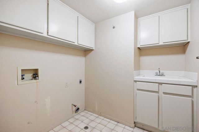 12047 Avenida Consentido, San Diego, CA 92128