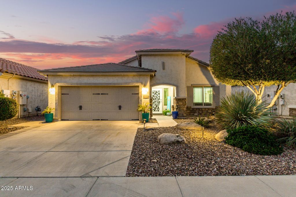 6641 W GEORGETOWN Way, Florence, AZ 85132