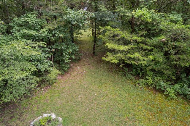 1246 Salem Rd, Lebanon, TN 37090