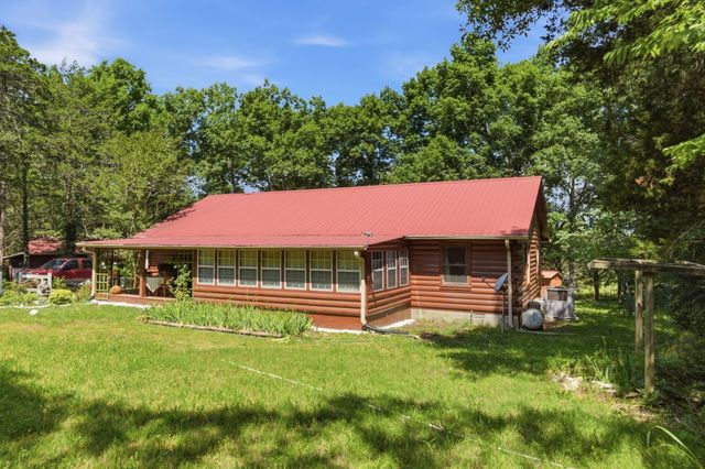 1246 Salem Rd, Lebanon, TN 37090
