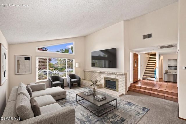 812 Chaparral Court, Thousand Oaks, CA 91320