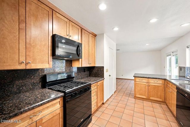 812 Chaparral Court, Thousand Oaks, CA 91320