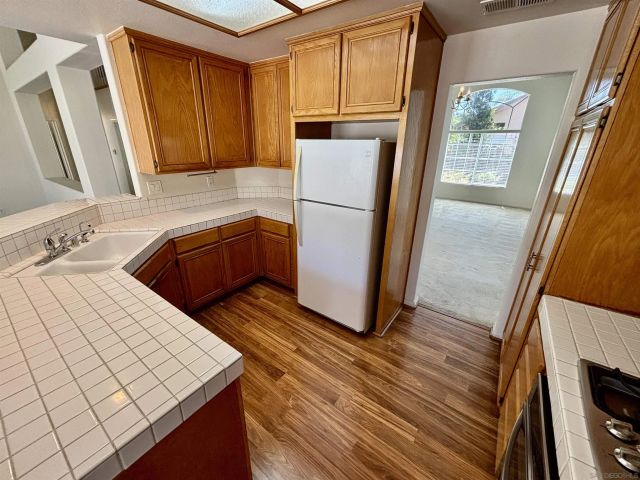 653 Cantara Ln, Vista, CA 92081