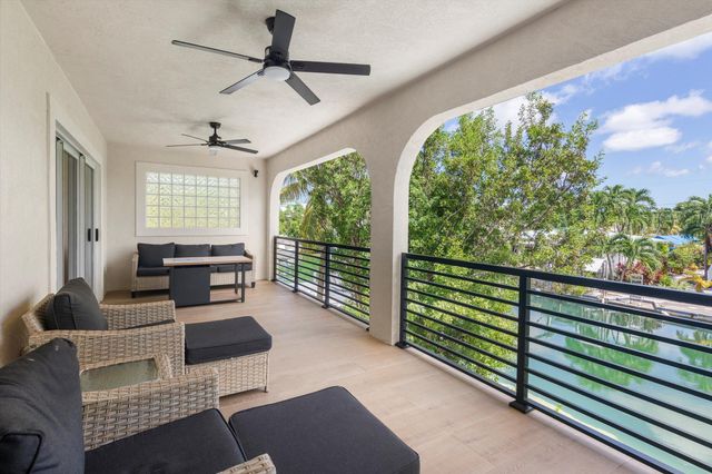 937 Gulf Drive, Summerland Key, FL 33042