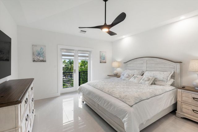 937 Gulf Drive, Summerland Key, FL 33042