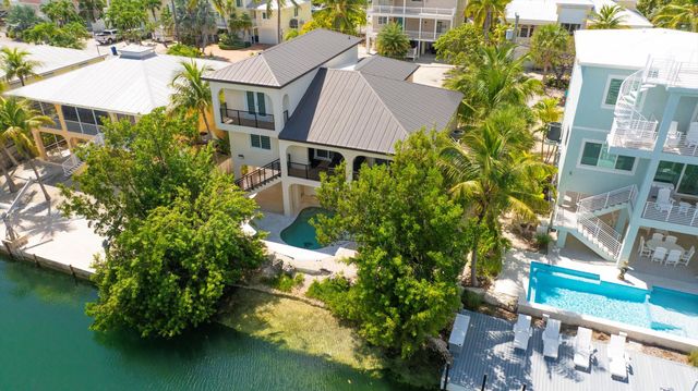 937 Gulf Drive, Summerland Key, FL 33042