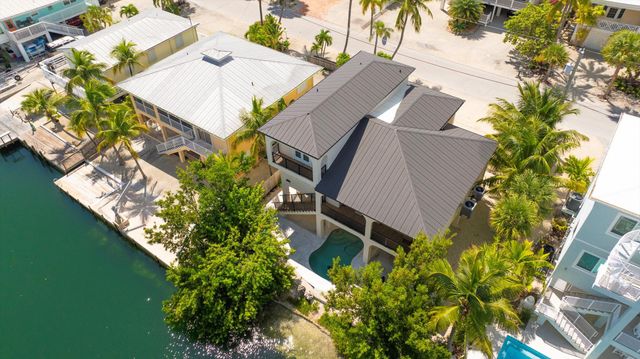 937 Gulf Drive, Summerland Key, FL 33042