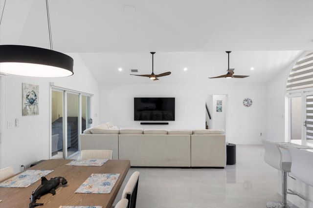 937 Gulf Drive, Summerland Key, FL 33042