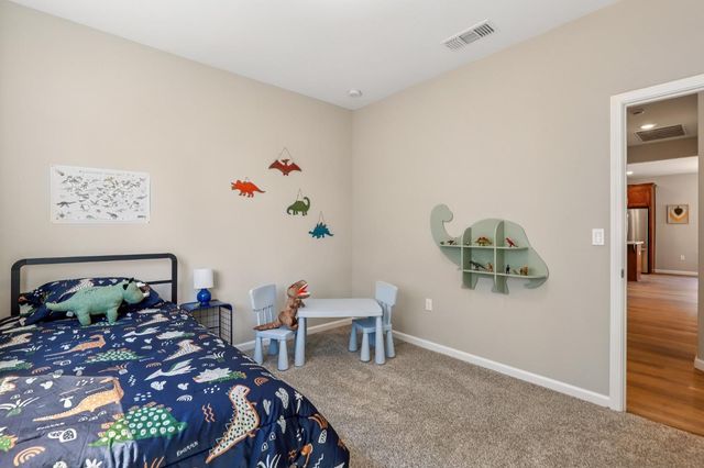 9116 Hensley Way, Elk Grove, CA 95758