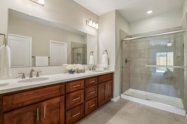 9116 Hensley Way, Elk Grove, CA 95758