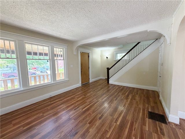 14 Midway Avenue, Buffalo, NY 14215