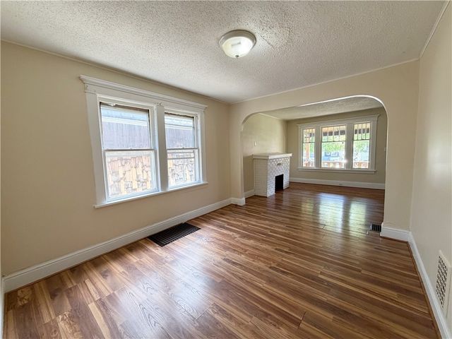 14 Midway Avenue, Buffalo, NY 14215