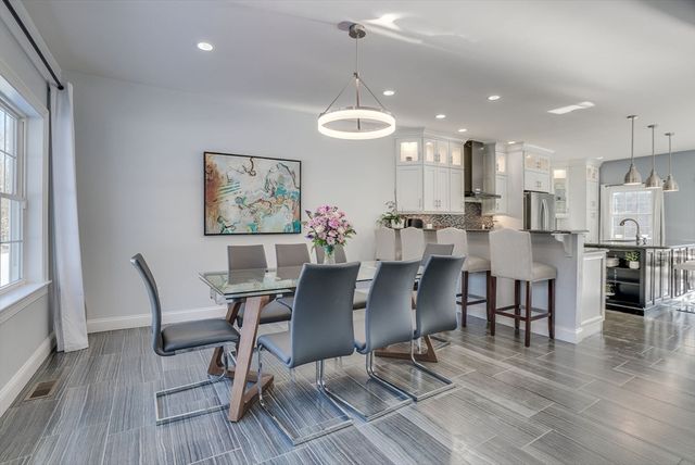 46 West St, Berlin, MA 01503
