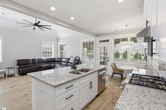 100 Courtyard Drive, Anderson, SC 29621