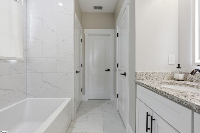 100 Courtyard Drive, Anderson, SC 29621