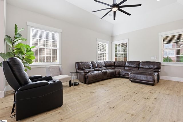 100 Courtyard Drive, Anderson, SC 29621