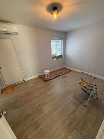 1450 Lenox Avenue 5, Miami Beach, FL 33139