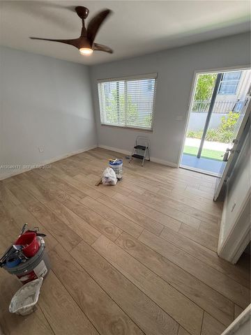 1450 Lenox Avenue 5, Miami Beach, FL 33139
