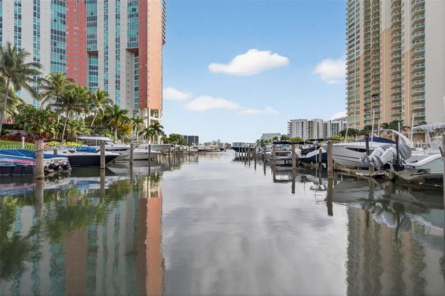 3330 NE 190th St 1519, Aventura, FL 33180