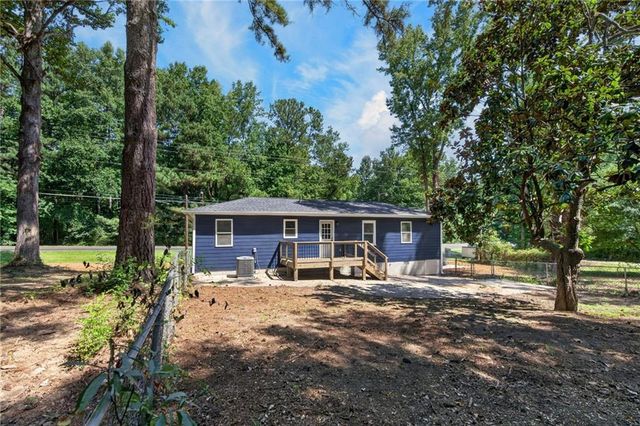 2708 E County Line Road, Lithia Springs, GA 30122