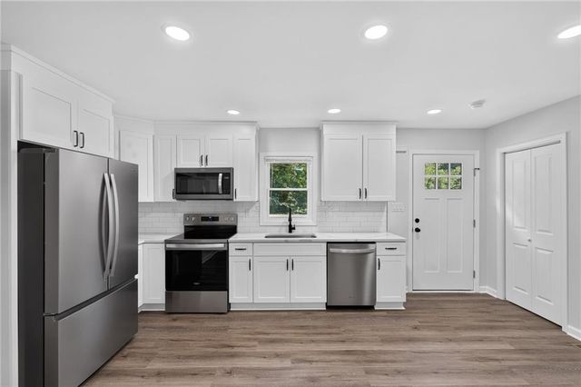 2708 E County Line Road, Lithia Springs, GA 30122