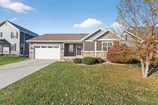 280 S Longfield Drive, Sun Prairie, WI 53590
