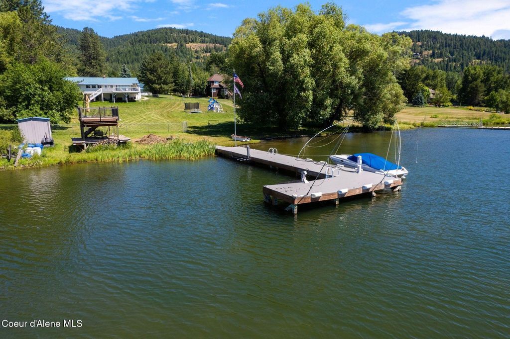 291 Comeback Bay Ln, Sagle, ID 83860 photo 3