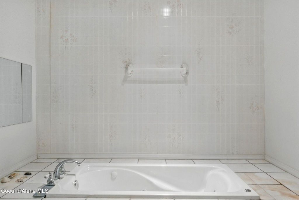 291 Comeback Bay Ln, Sagle, ID 83860 photo 43